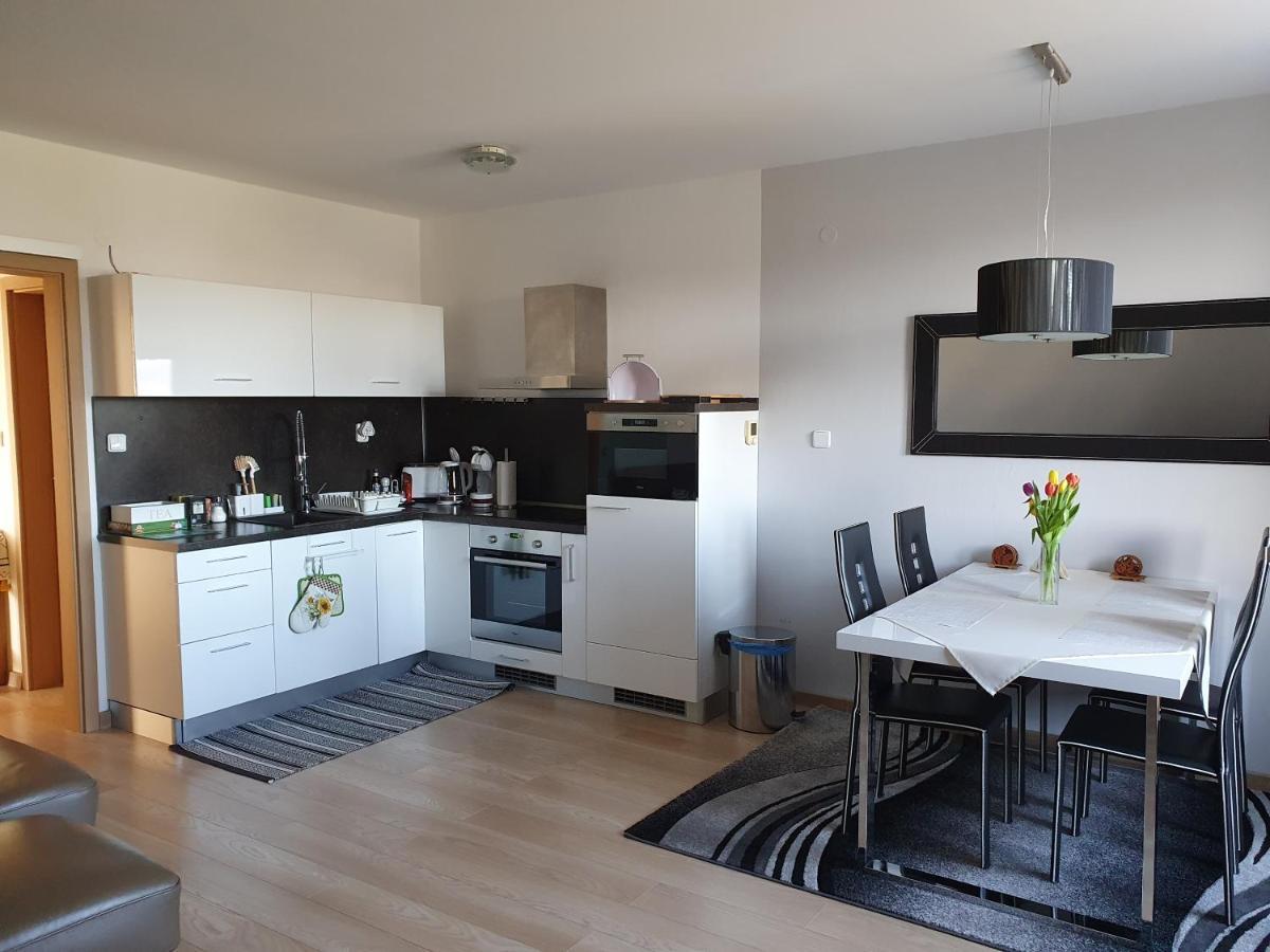 Apartman Rysy D4 Vel'ka Lomnica Exteriör bild